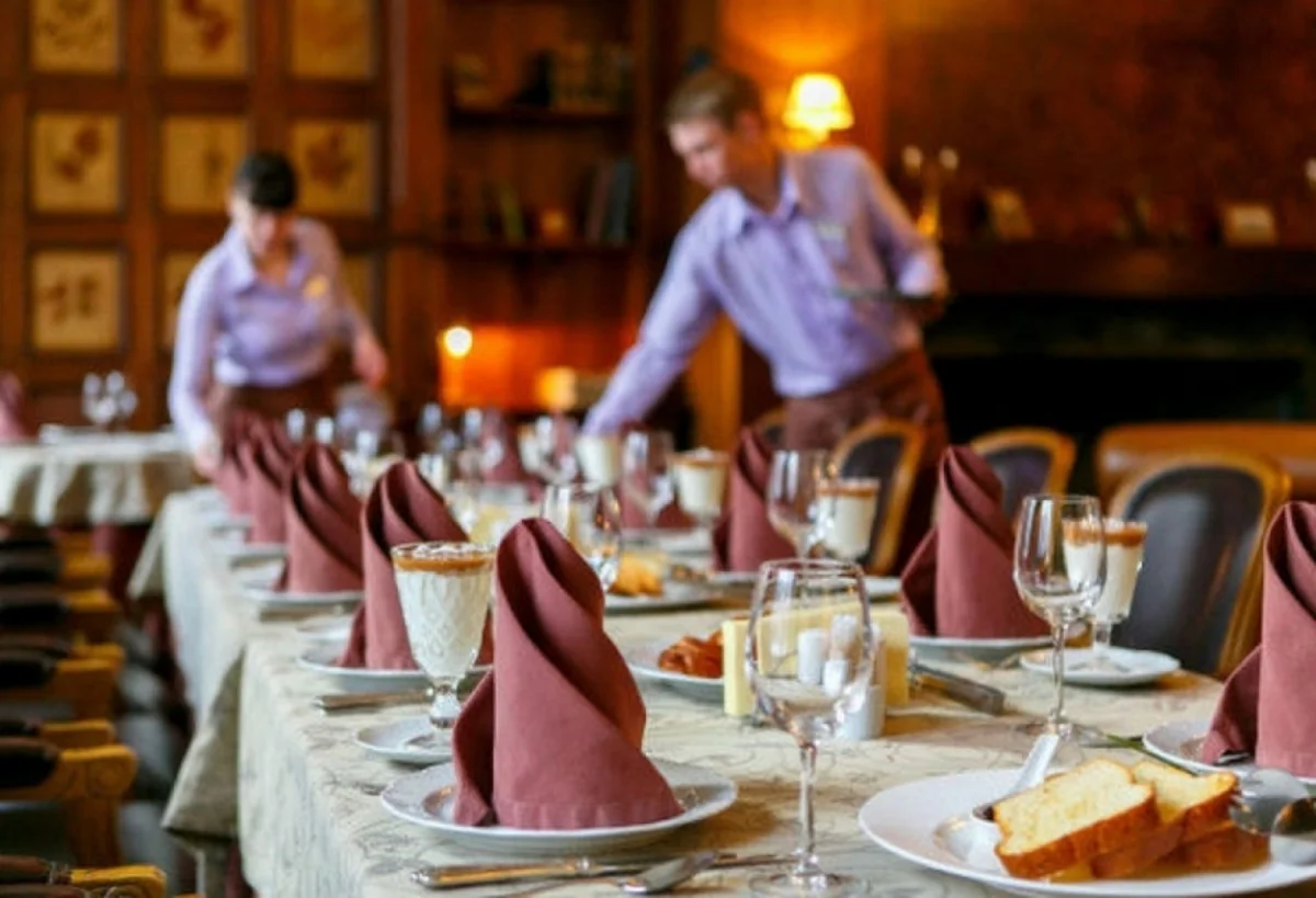 Azerbaijan's public catering turnover rises by 10%