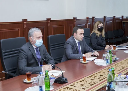Dövlət Gömrük Komitəsinin sədri BP şirkətinin vitse-prezidenti ilə görüşüb