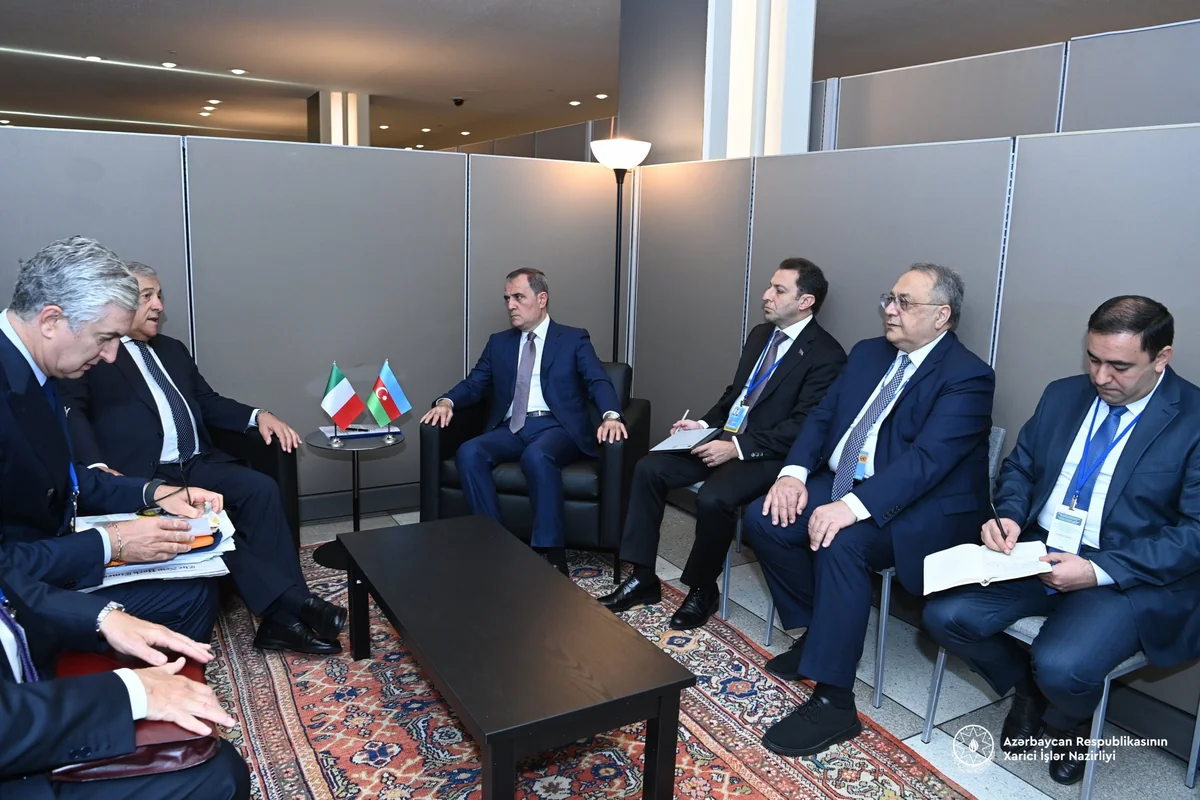 Ceyhun Bayramov: Qarabağda mülki şəxslər və mülki infrastruktura zərər dəyməməsi üçün bütün tədbirlər görülüb