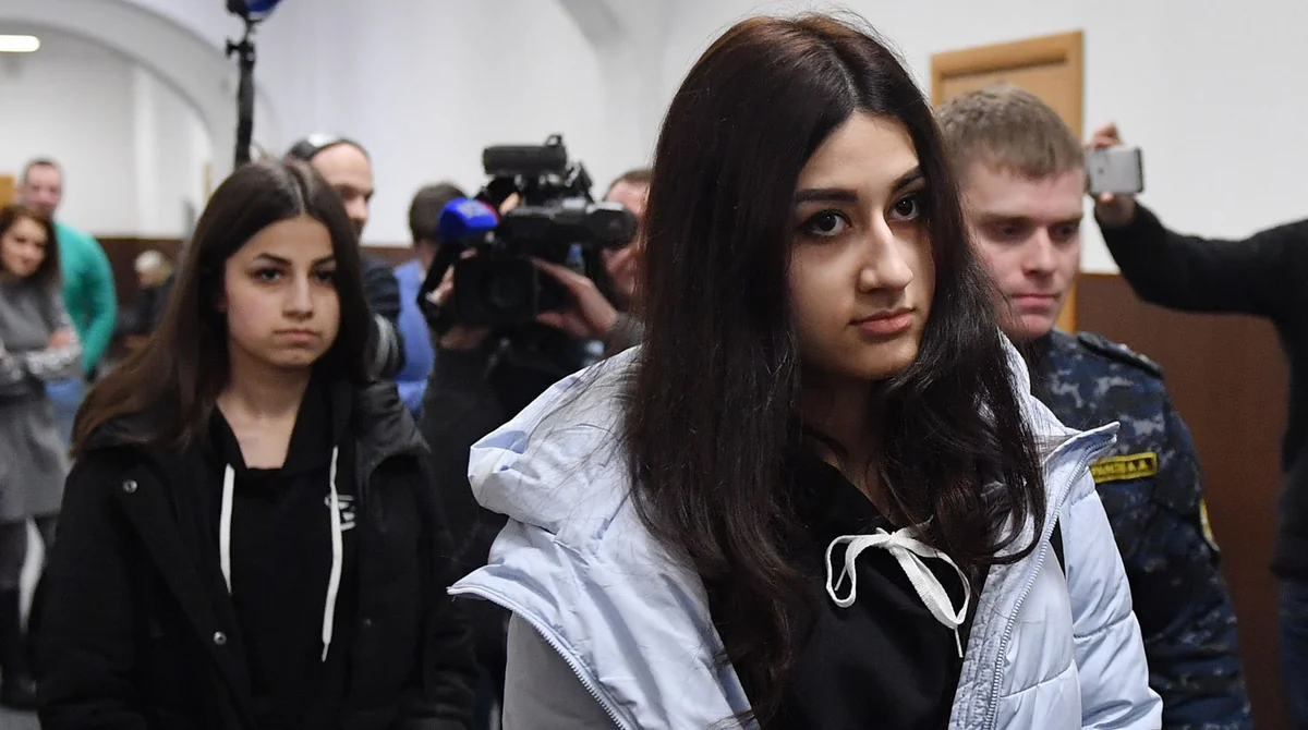 Передачу Малахова про сестер Хачатурян сняли с эфира