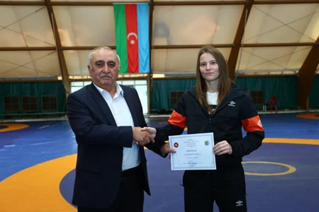 Azərbaycan Güləş Federasiyasının təşkil etdiyi məşqçilərin ümumrespublika seminarı davam edir