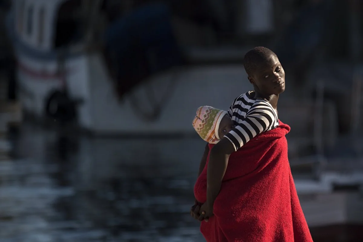 İspaniya sahillərində 2 min nəfərə yaxın miqrant aşkar edilib