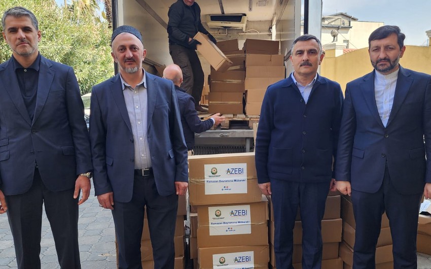 Azərbaycanın Gürcüstandakı Səfirliyi və AZEBİ yüzlərlə aztəminatlı ailəyə yardım edib