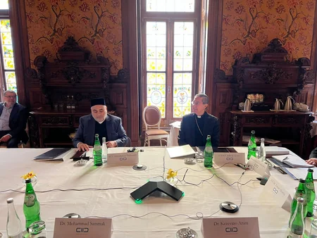 Председатель УМК проинформировал участников международной конференции о ситуации на Лачынской дороге
