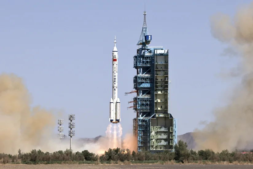Китай успешно запустил телекоммуникационный спутник APSTAR-6E
