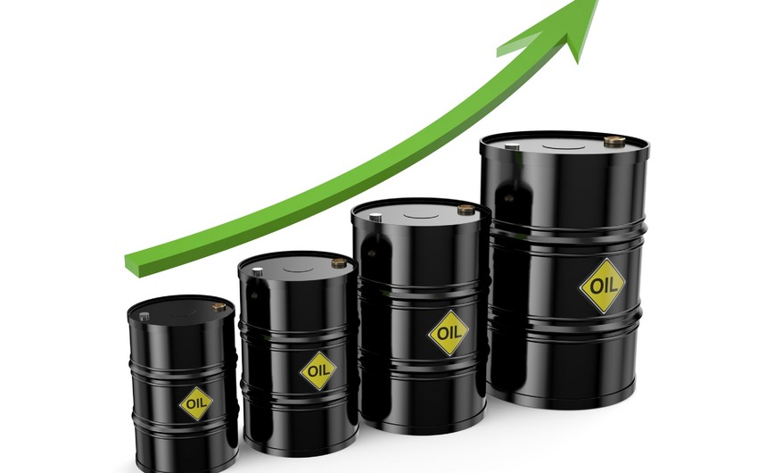 Цена азербайджанской нефти достигла почти 53 долларов