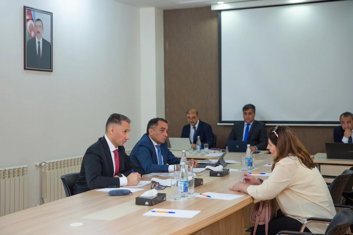 Rəşad Nəbiyev Lənkəranda vətəndaşları qəbul edib
