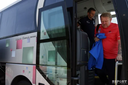 Futbol üzrə Azərbaycan milli komandası Norveçə yollanıb - FOTO