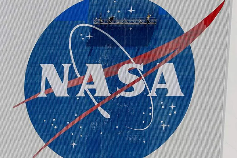 Сотрудники штаб-квартиры NASA пожаловались на тараканов после указа Трампа
