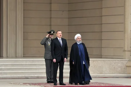 Azərbaycanda İran Prezidenti Həsən Ruhaninin rəsmi qarşılanma mərasimi olub