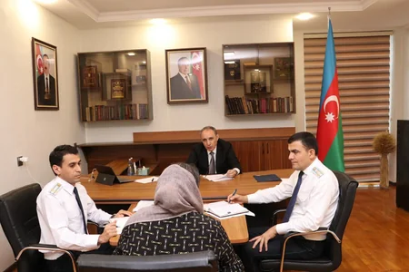 Baş prokuror Biləsuvarda vətəndaşları qəbul edib