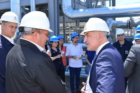 Azərikimya İstehsalat Birliyində ADNSU-nun rektoru ilə ilə görüş keçirilib