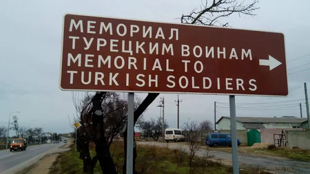 Sevastopolda türk əsgərlərinin memorialına qarşı vandalizm aktı törədilib - VİDEO