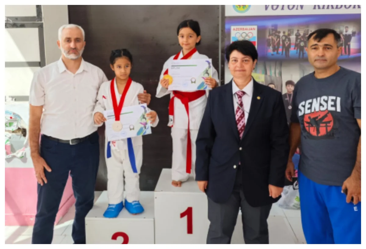 Azərbaycanın Əməkdar məşqçisinin tələbəsi karate turnirinin qalibi olub
