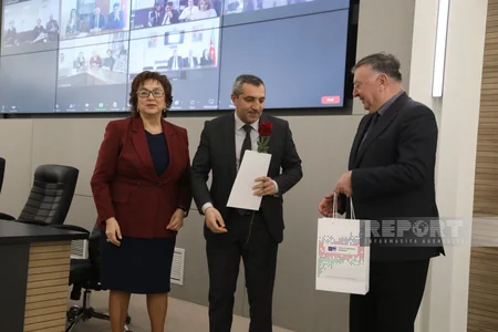 DİM imtahan rəhbərləri və nəzarətçilərini mükafatlandırıb