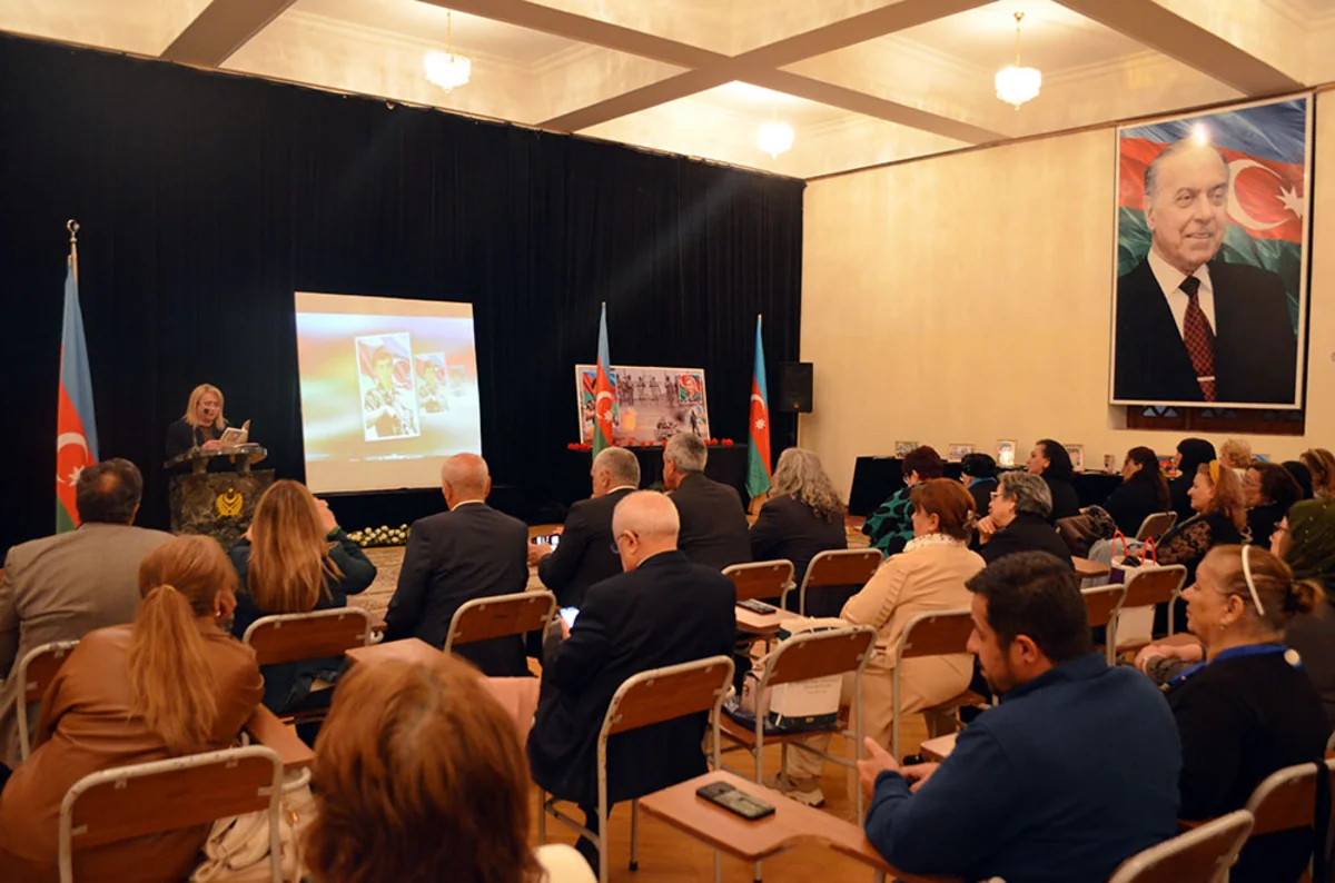 Müdafiə Nazirliyi şəhidlərin xatirəsinə həsr olunmuş anım mərasimi keçirib