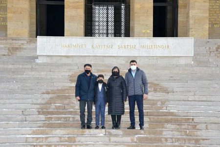 Şəhid baş leytenant Valeh Məmiyevin ailəsi Hulusi Akarın dəvəti ilə Türkiyəyə gedib