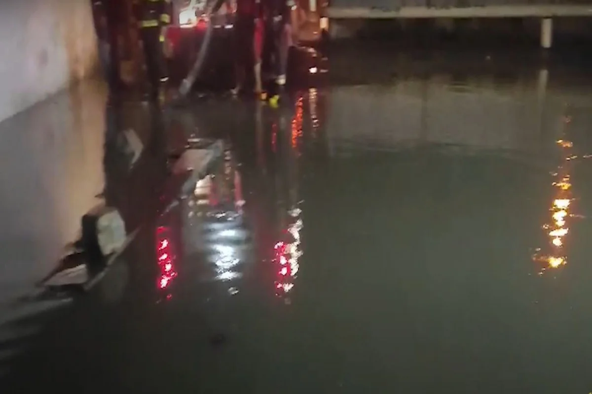 Qobustanda güclü yağış nəticəsində evi su basıb