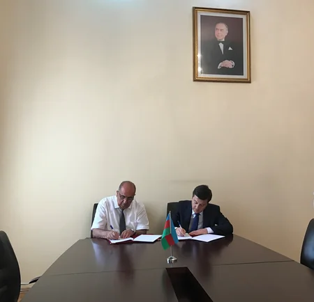 SOCAR Methanol və Neft-Kimya Prosesləri İnstitutu anlaşma memorandumu imzalayıb