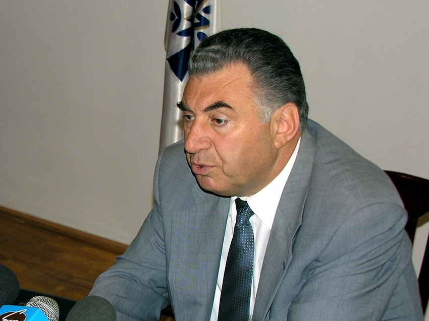 Baş nazirin müavini Qazax və Zaqatalada məcburi köçkünlər üçün salınan yaşayış komplekslərində işin gedişi ilə tanış olub