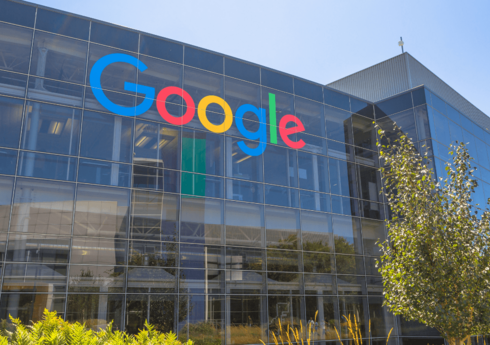 “Google”nin həmtəsisçisi “Alphabet”in 700 milyon dollarlıq səhmini hədiyyə edib