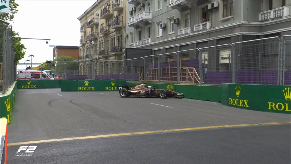 Формула-2: пилот PHM Racing попал в аварию во время основного заезда