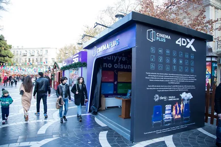 CinemaPlus “Soyuq əllər, isti ürək” Yeni il yarmarkasında iştirak edir