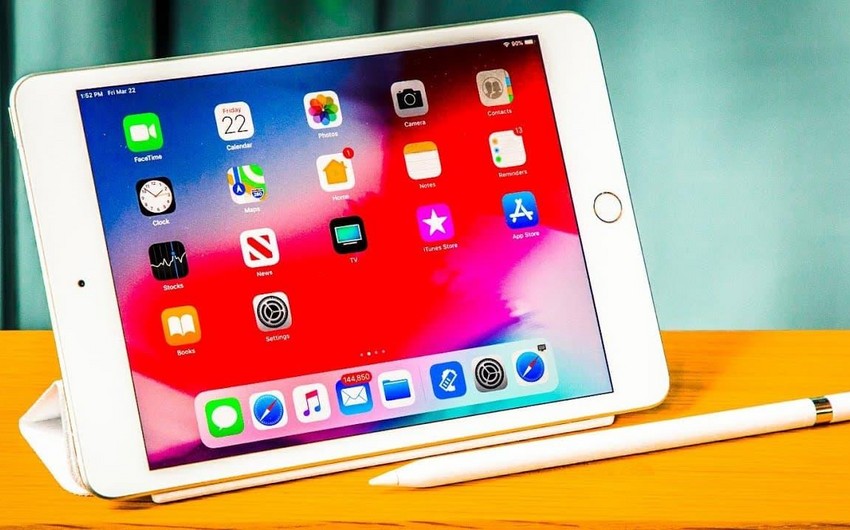 Market share of iOS on tablets in Azerbaijan drops by 65%