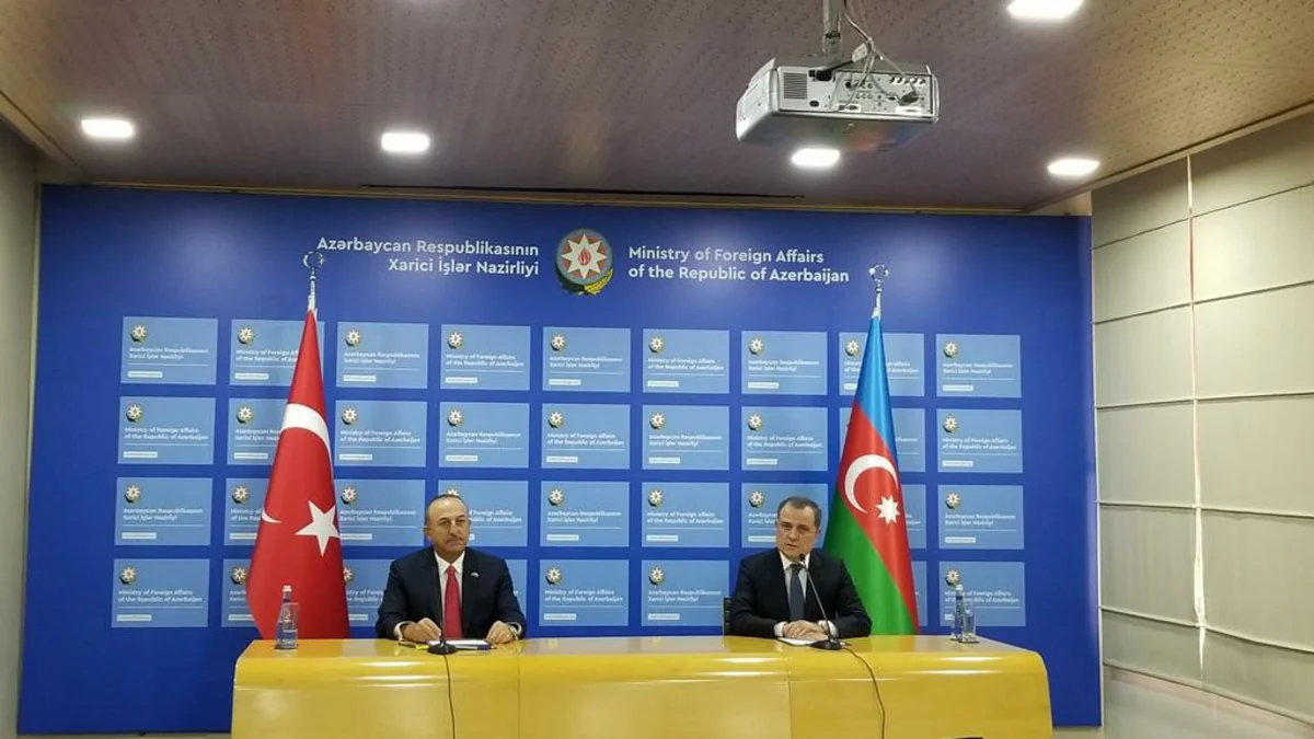 Çavuşoğlu: Sən çox yaşa Azərbaycan, yaşasın Türkiyə-Azərbaycan qardaşlığı!