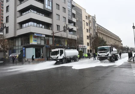 Bakıda iməcilik keçirilib, 502 küçə və prospekt yuyulub - YENİLƏNİB