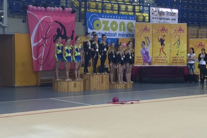 Azərbaycan bədii gimnastları ilə 10 medalla başlayıblar