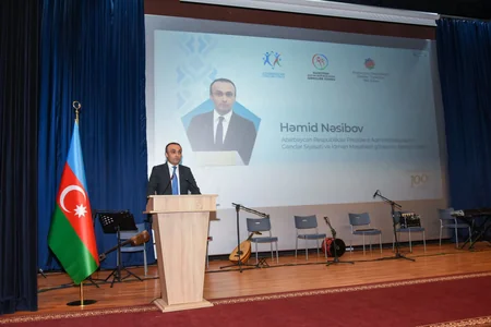 Naxçıvanda Ulu Öndər Heydər Əliyevə həsr olunan konfrans keçirilib