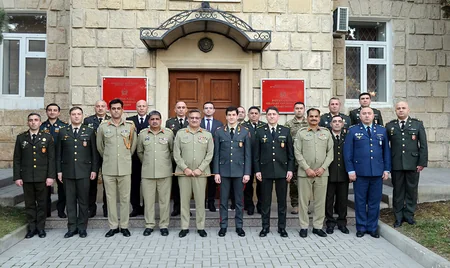 Azərbaycan və Pakistan hərbçiləri birgə təlimlərin keçirilməsi barədə müzakirələr aparıb
