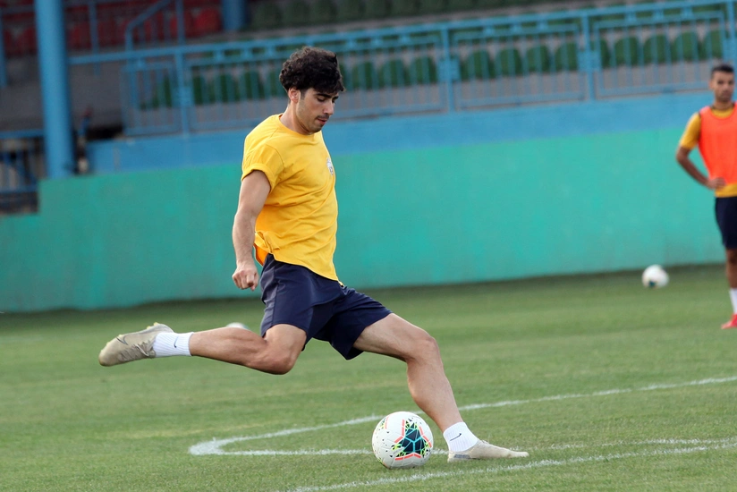 Millimizə yeni futbolçular çağırıldı
