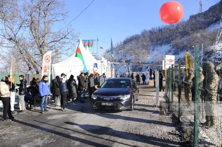 Сегодня по дороге Ханкенди-Лачын беспрепятственно проехали 22 автомобиля миротворцев