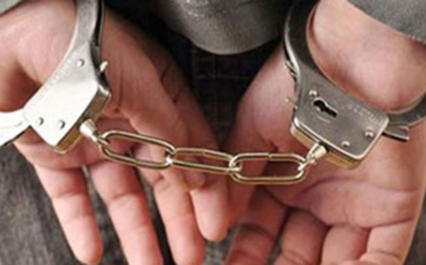 ​Bakıda maskalanaraq quldurluq edən dəstə tutulub