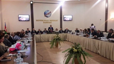 ​Jurnalist Şəmsiyyə Kərimovanın 60 illik yubileyi münasibətilə toplantı keçirilib
