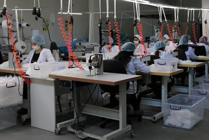 Peşə təhsilini seçən qadınların sayı artıb