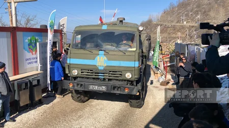 Bu gün Xankəndi-Laçın yolunda sülhməramlıların 36 avtomobili maneəsiz keçib - VİDEO - YENİLƏNİB-10