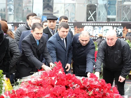 ​Представители АФФА и члены сборной Азербайджана почтили память жертв Ходжалинского геноцида