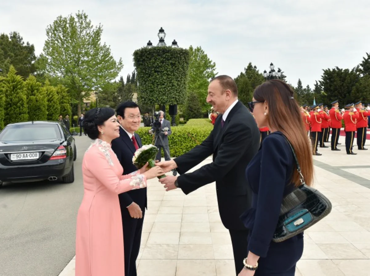 Vyetnam Prezidentinin rəsmi qarşılanma mərasimi olub