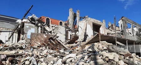 Gəncə terrorunda valideynlərini itirən uşaq: Ermənilər məni kimi çox uşaqları yetim qoyub