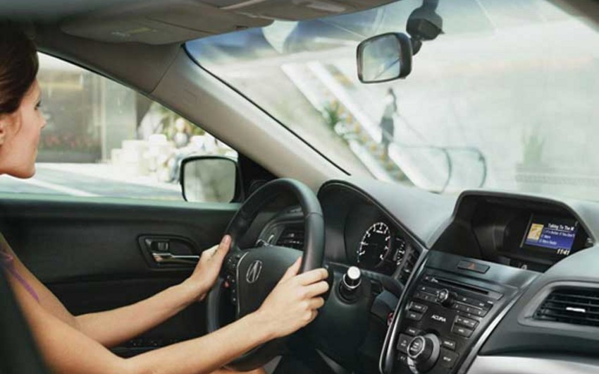 For 10 years a number of women receiving driver's license in Azerbaijan increased by 4.5 times