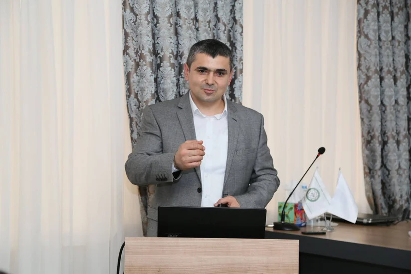 Respublika Neyrocərrahiyyə Xəstəxanasının baş həkimi işdən çıxıb