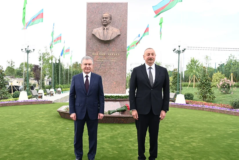Ilham Aliyev, Shavkat Mirziyoyev attend opening of Heydar Aliyev Square in Tashkent
