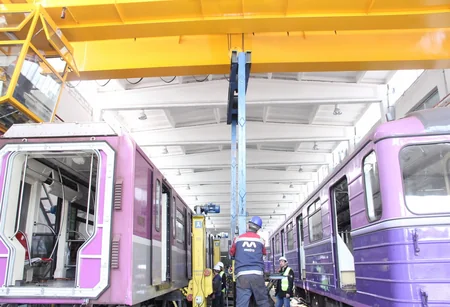 Bakı metrosu daha bir yeni nəsil qatarında ilk irihəcmli təmir aparır
