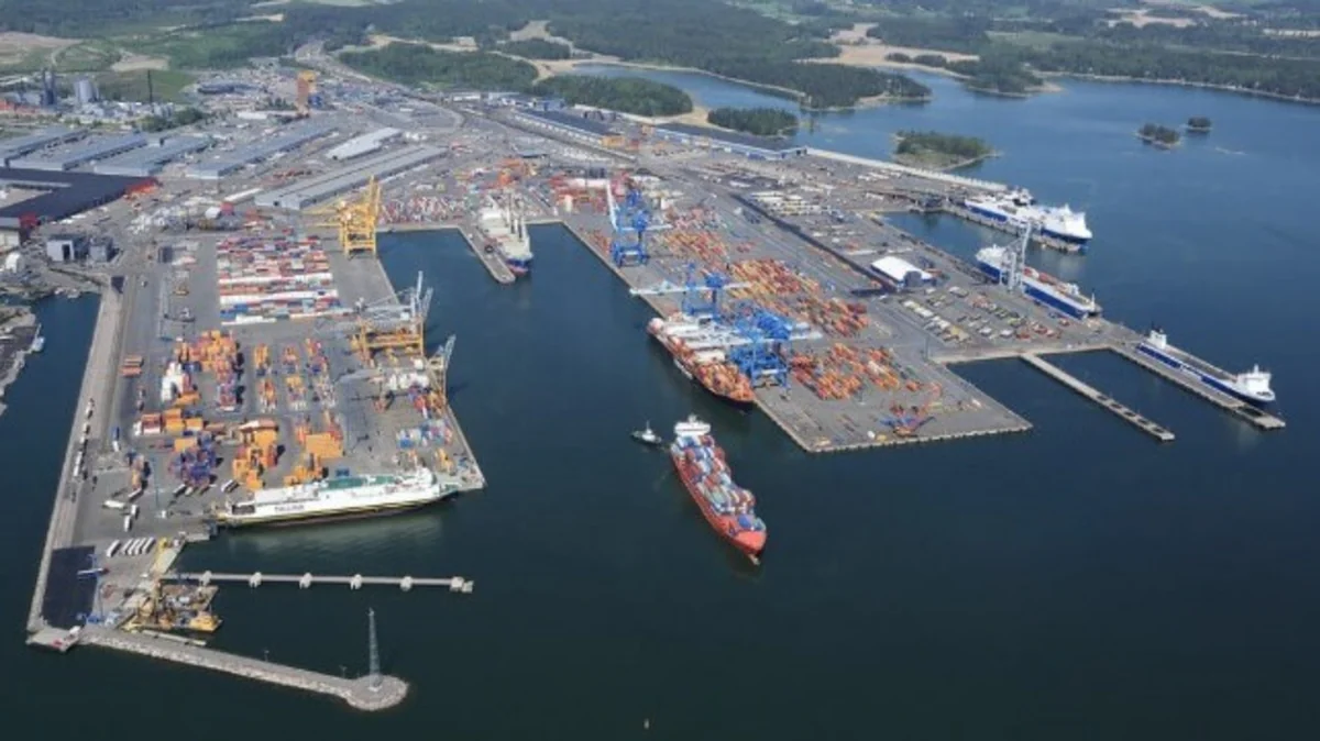 Finnish ports start two-week strike, anticipate delays and disruptions