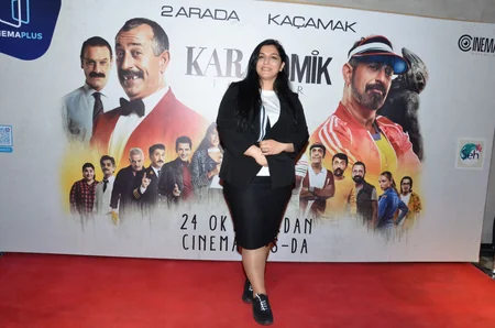 “CinemaPlus”da Cem Yılmazın iki filmi nümayiş olunub - VİDEO
