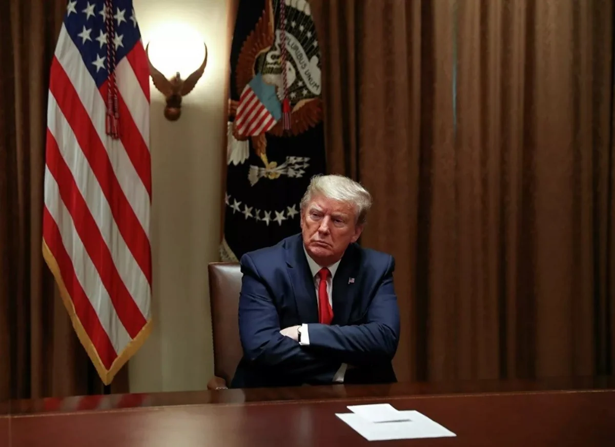 Tramp: “Ölkədə COVID-19-dan 65 minə qədər insan ölə bilər”