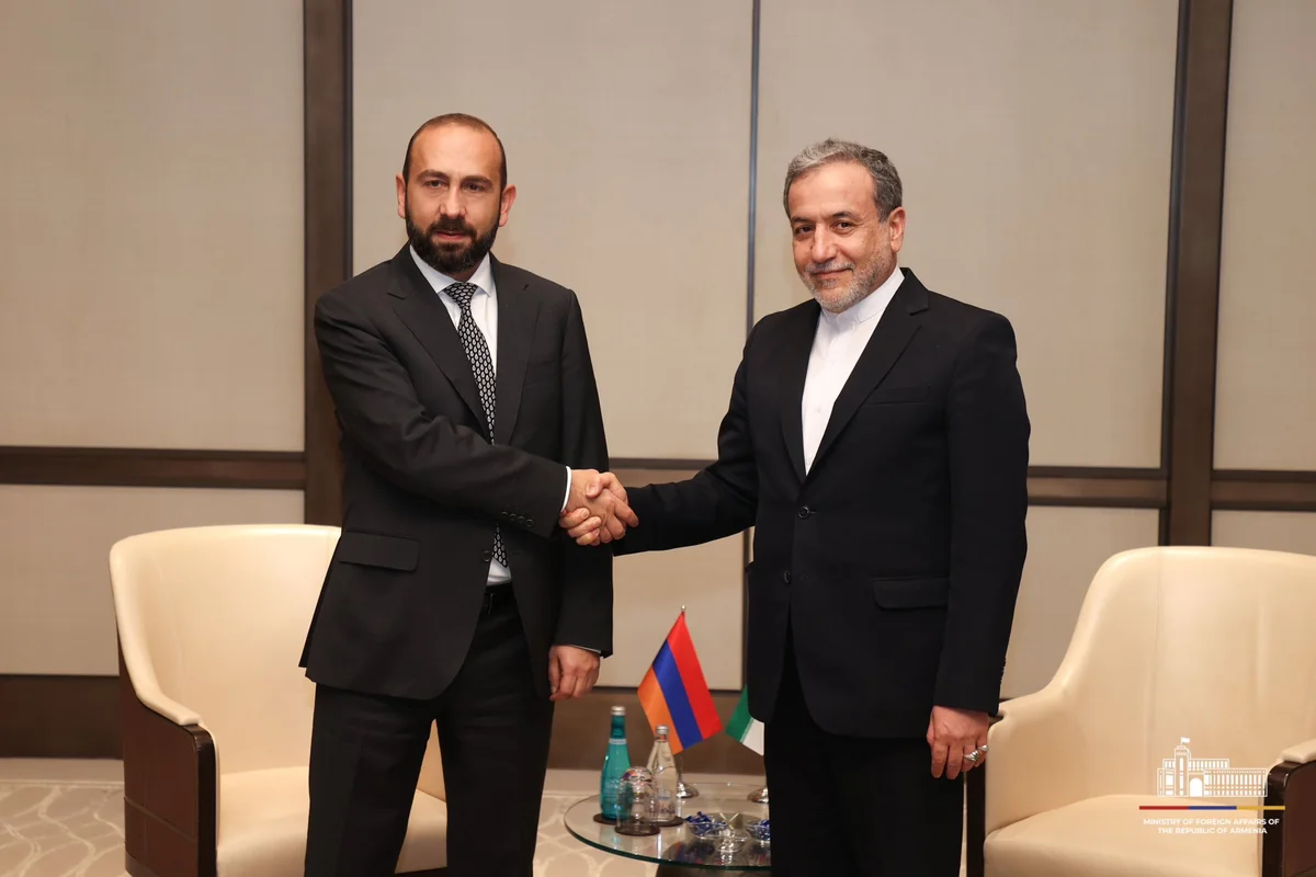 Главы МИД Ирана и Армении проведут переговоры 25 марта